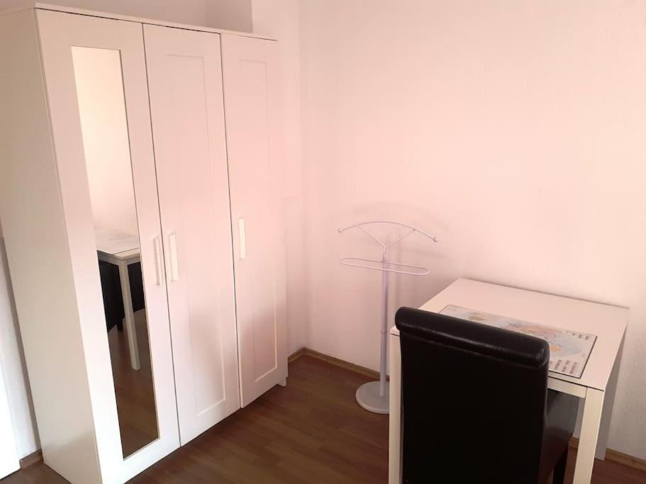 Apartment Cozy Messe