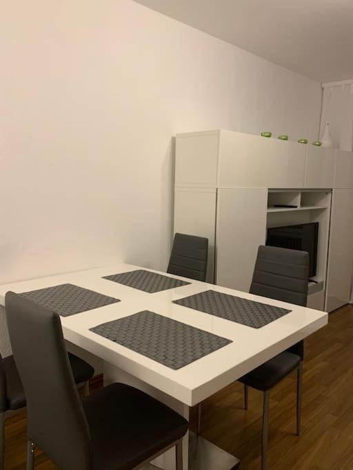 Cozy Messe *