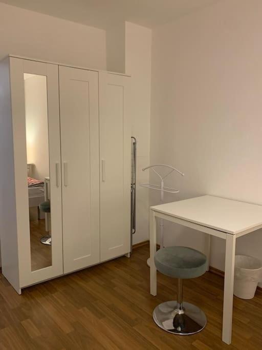 Apartment Cozy Messe *